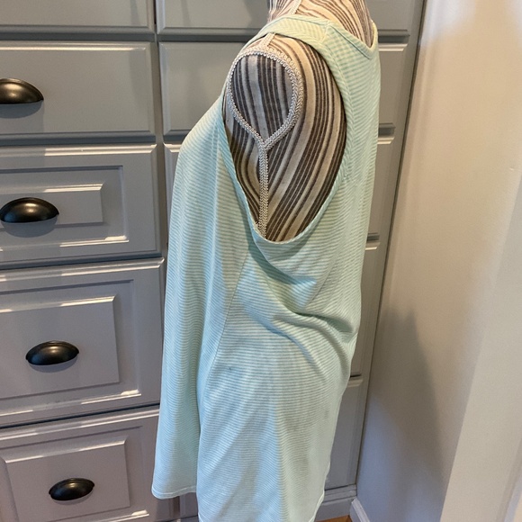 Aria Sleeveless Green and White Stripe Gown, Size M - Picture 2 of 4